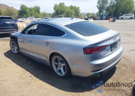2019 Audi A5 45 Premium z USA, uszkodzony, nr VIN WAUENCF5XKA068425